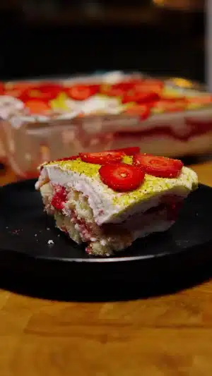 Sugar-Free Strawberry Tiramisu